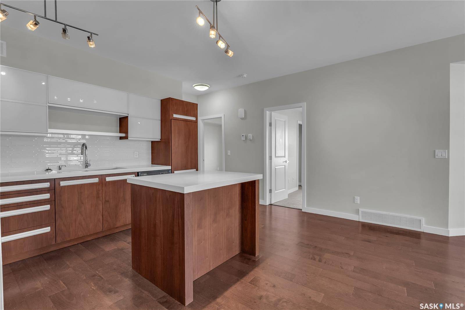 Saskatoon, SK S7R 0K8,2315 McClocklin ROAD #230