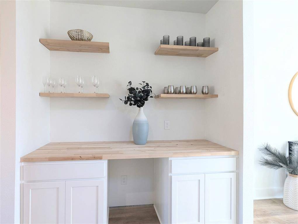 Dallas, TX 75233,3786 Wenatche Drive