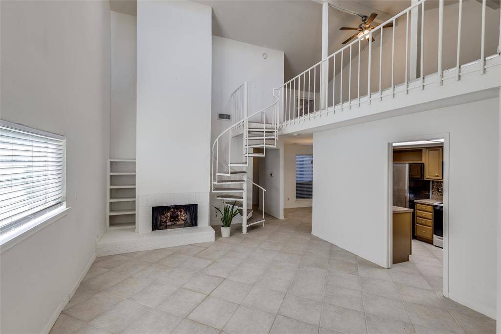 Dallas, TX 75243,9819 Smokefeather Lane