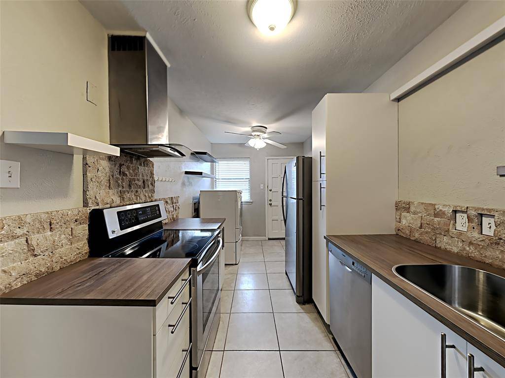 Dallas, TX 75206,5105 Skillman Street #120