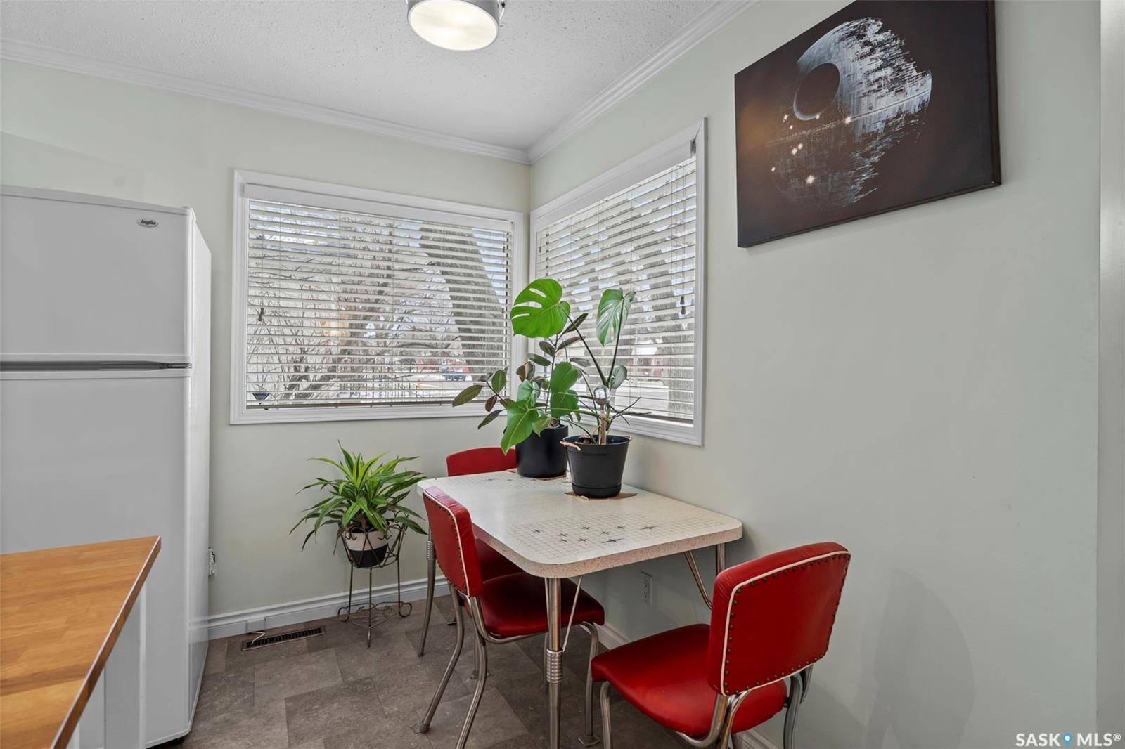 Saskatoon, SK S7K 3A6,1406 10th AVENUE N