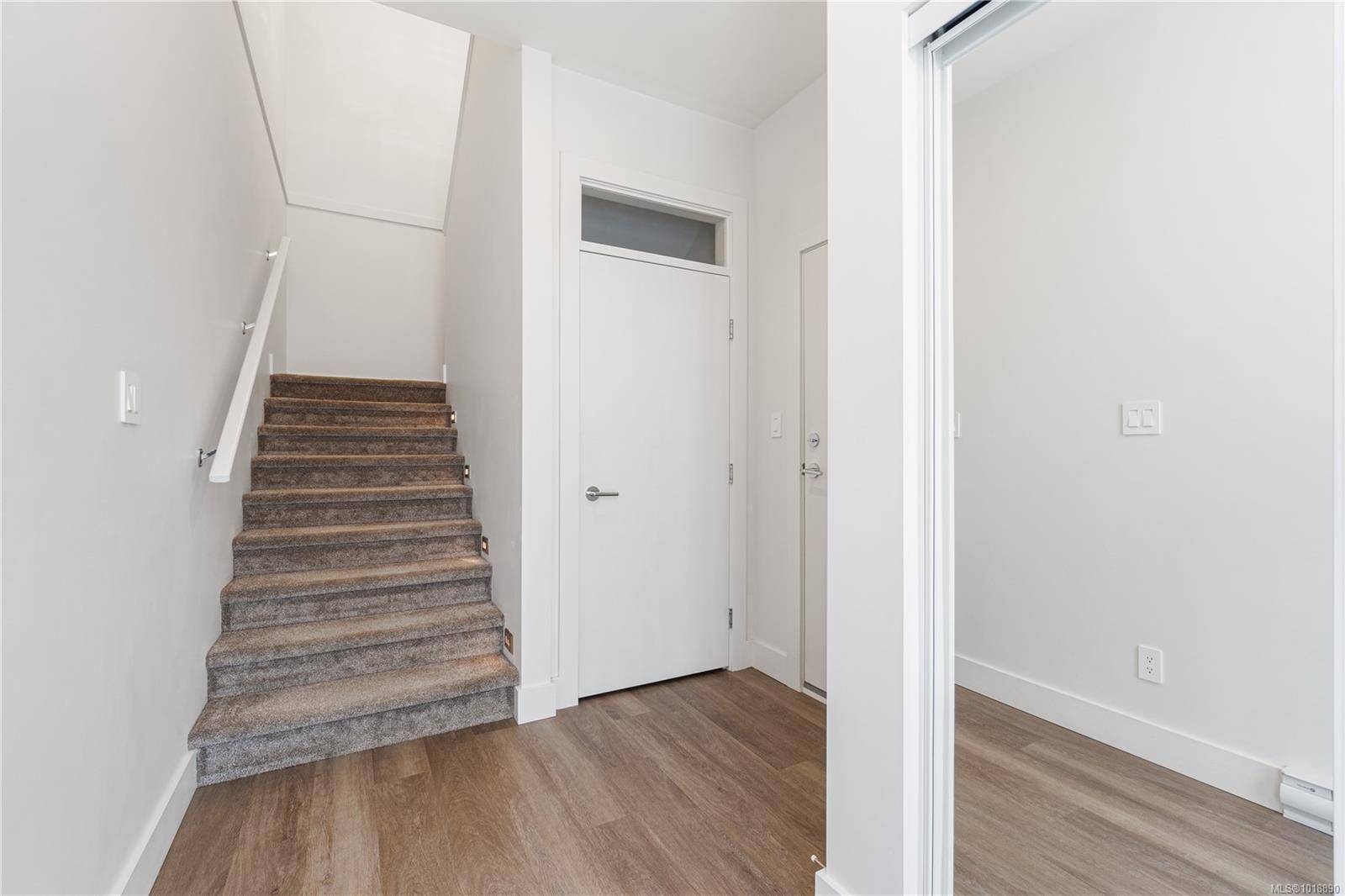 Parksville, BC V9P 1M3,243 Corfield St S #5