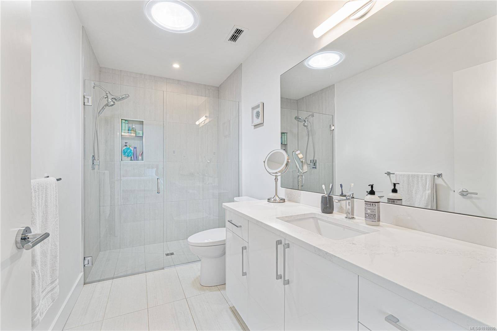 Parksville, BC V9P 1M3,243 Corfield St S #5