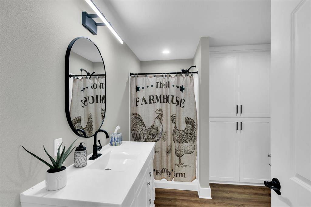 Ferris, TX 75125,490 James Road