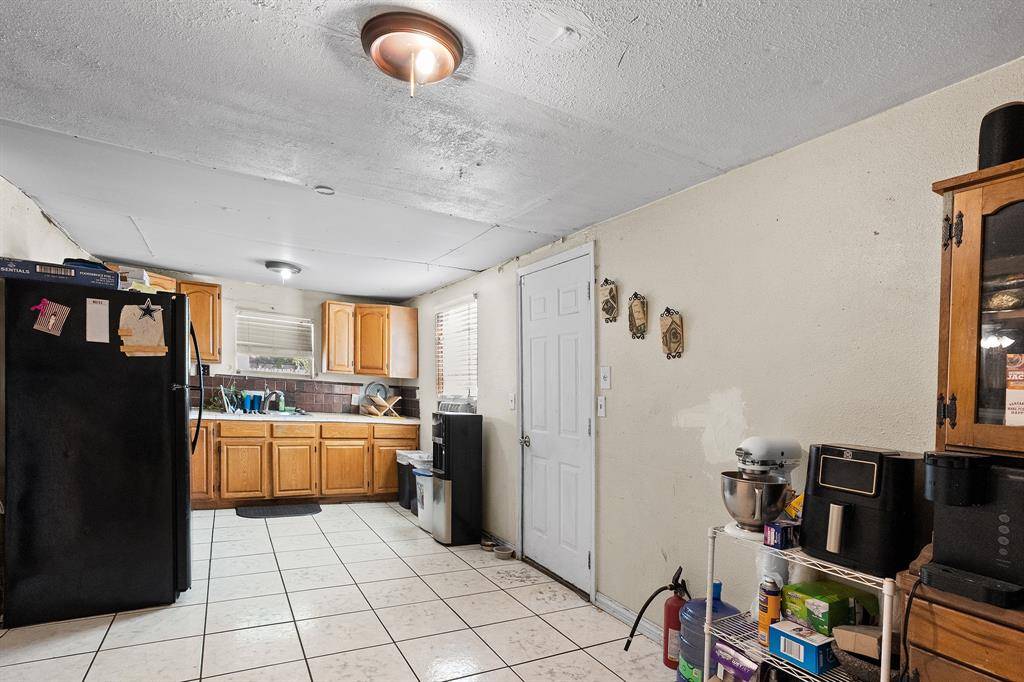 Dallas, TX 75217,7826 Rilla Avenue