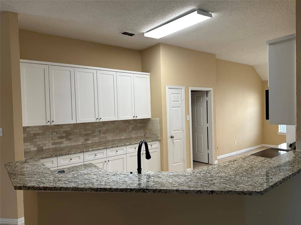 Allen, TX 75002,722 Rolling Hills Drive