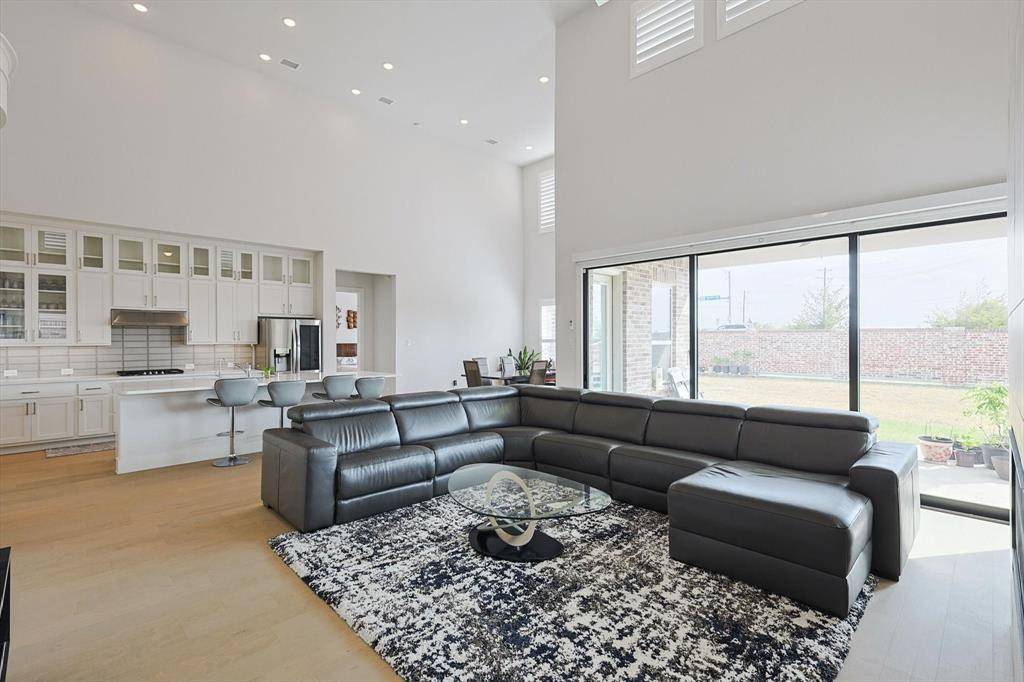 Lantana, TX 76226,9316 Sandhills Drive