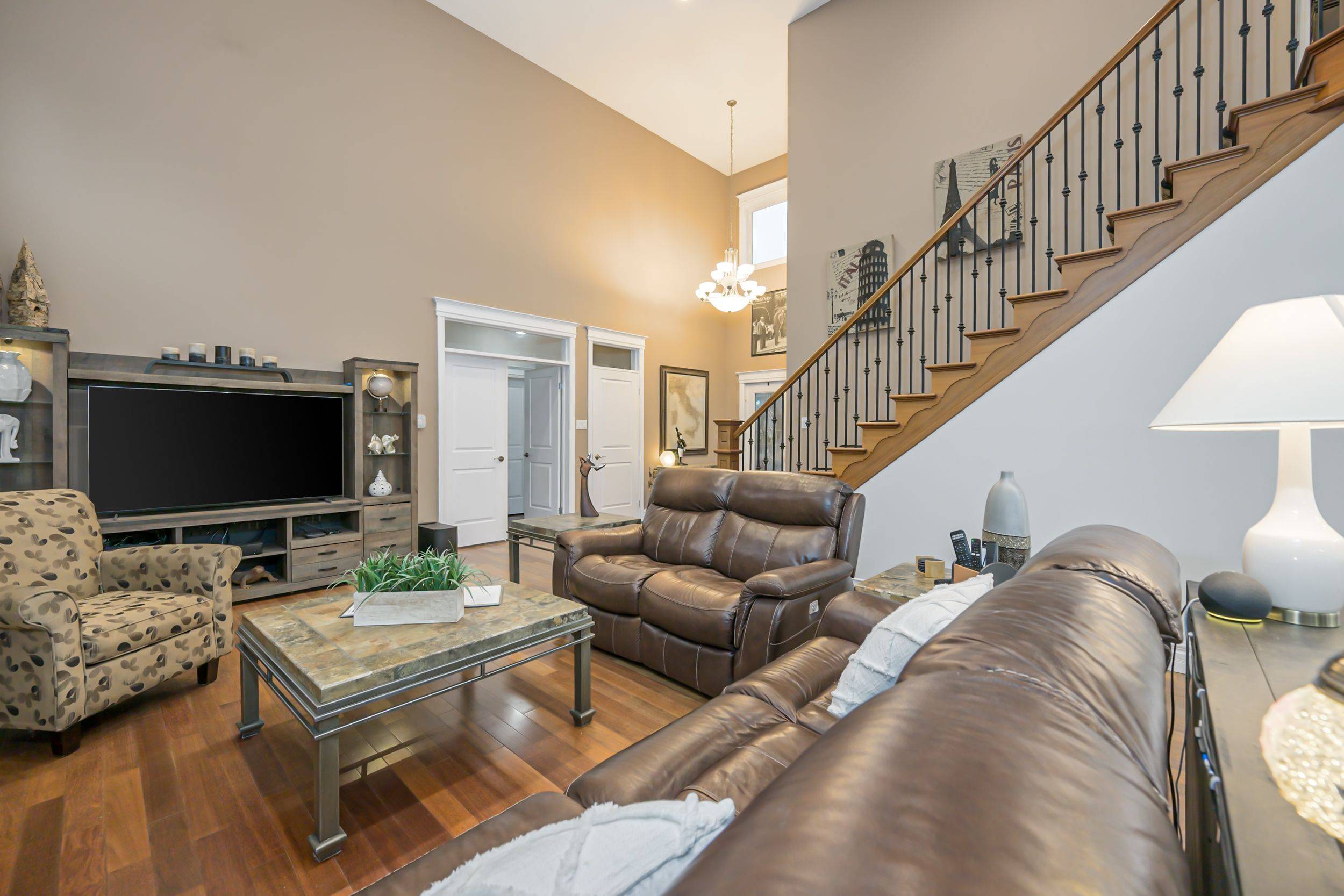 London East, ON N5Y 5M4,22 Farmhouse RD