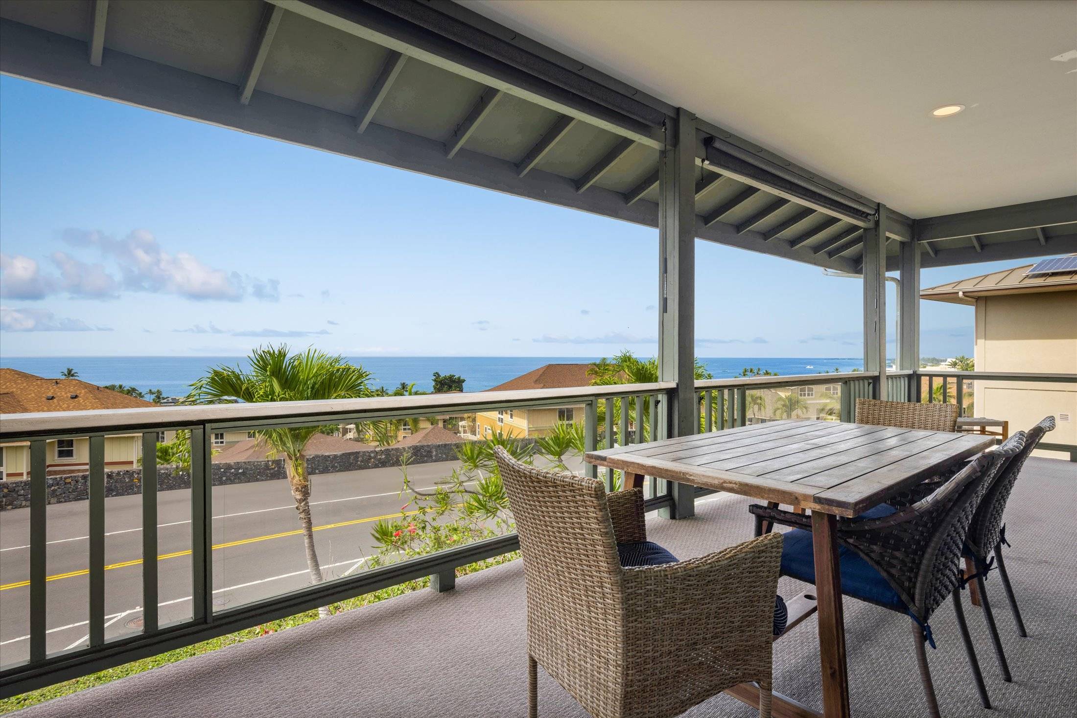 Kailua-kona, HI 96740,75-5921 WALUA RD #1