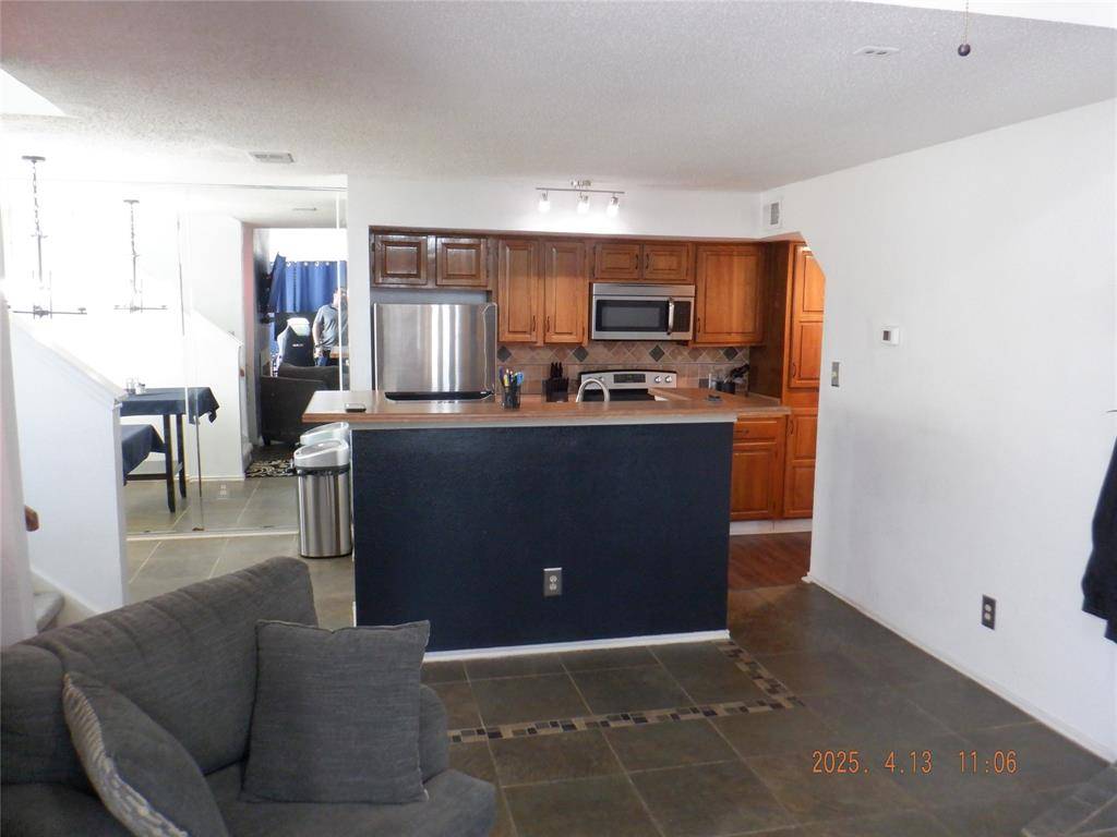 Arlington, TX 76006,1700 Baird Farm Circle #1205