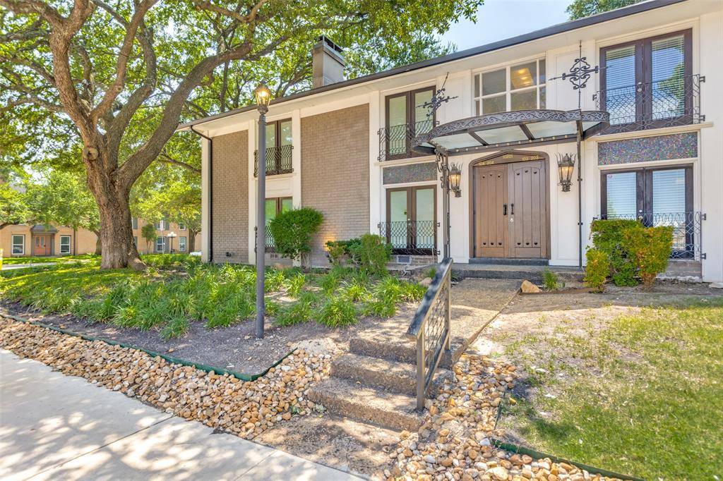 Dallas, TX 75230,10201 Regal Oaks Drive #103