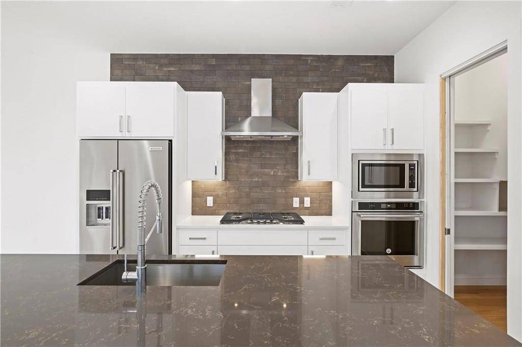 Dallas, TX 75219,2329 Vagas Street