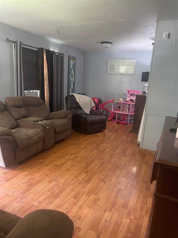 Mart, TX 76664,201 S Goddard Street