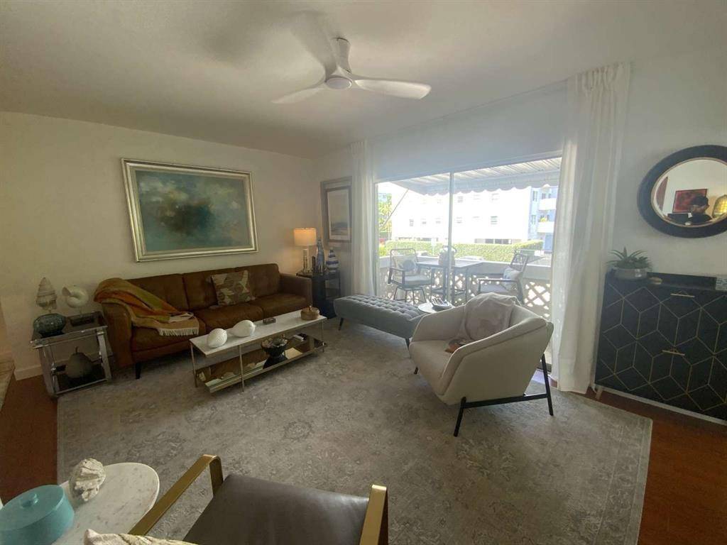 Miami Beach, FL 33139,1021 Michigan Ave #7