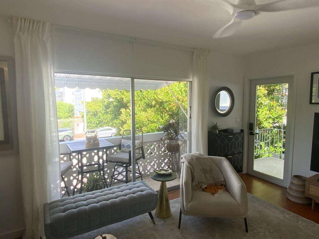 Miami Beach, FL 33139,1021 Michigan Ave #7