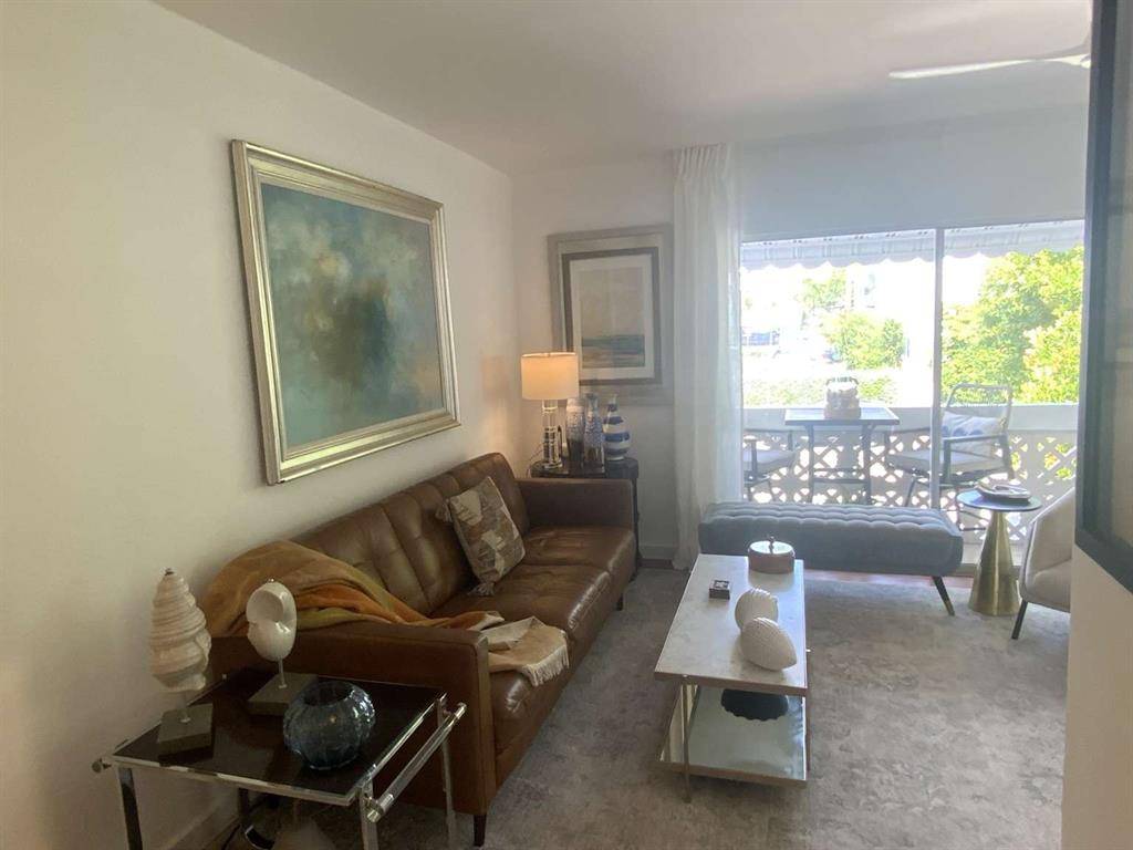 Miami Beach, FL 33139,1021 Michigan Ave #7