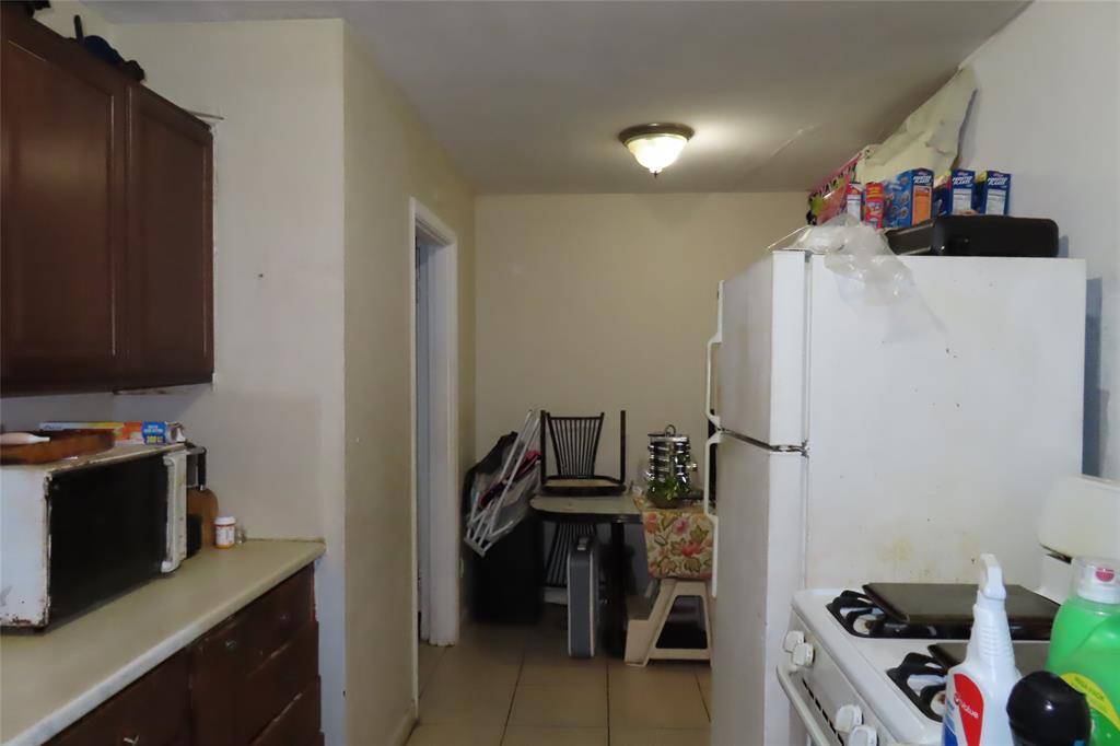 Shreveport, LA 71104,705 College Street