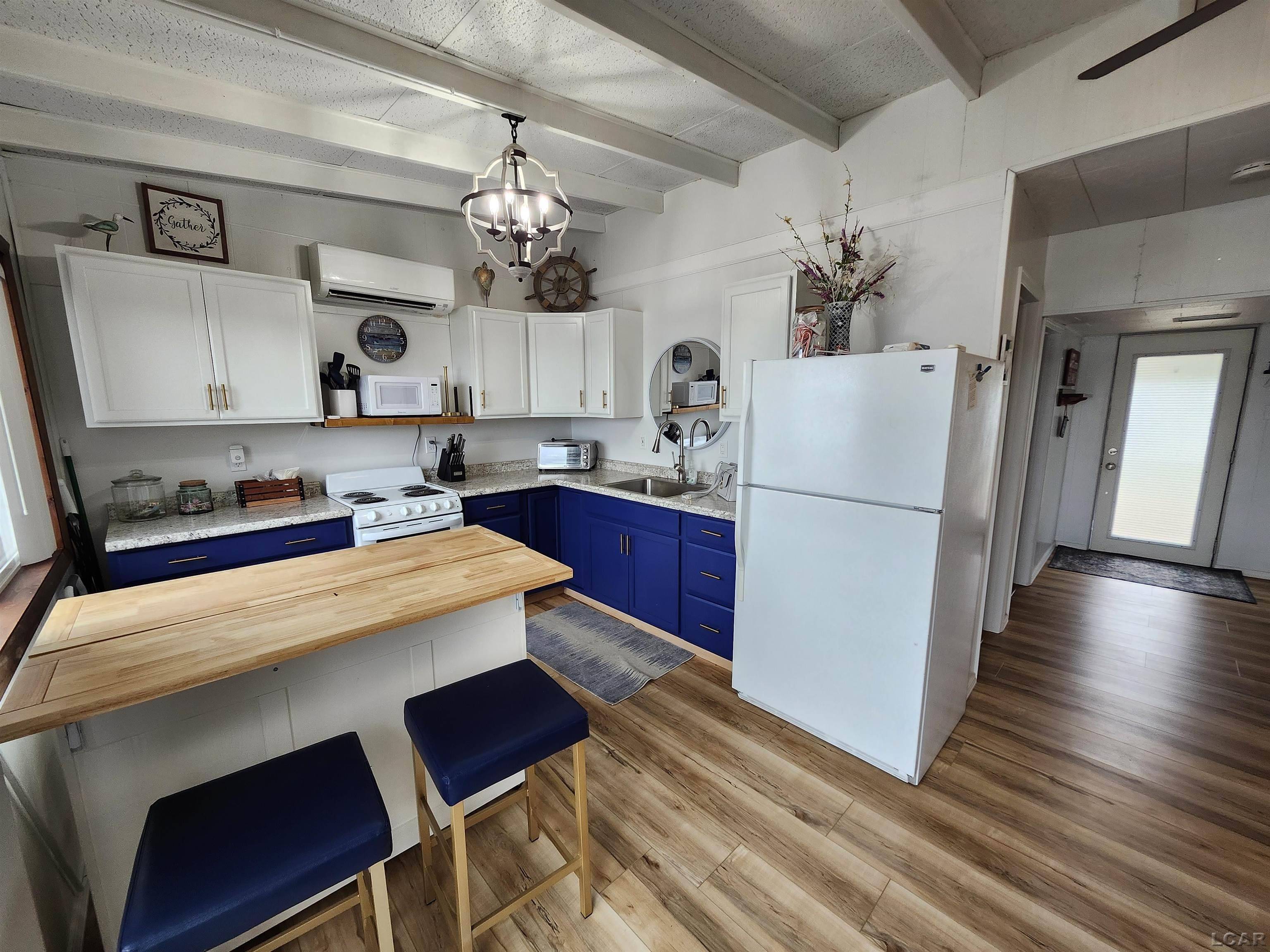 Coldwater, MI 49036,271 E Rose Lake RD