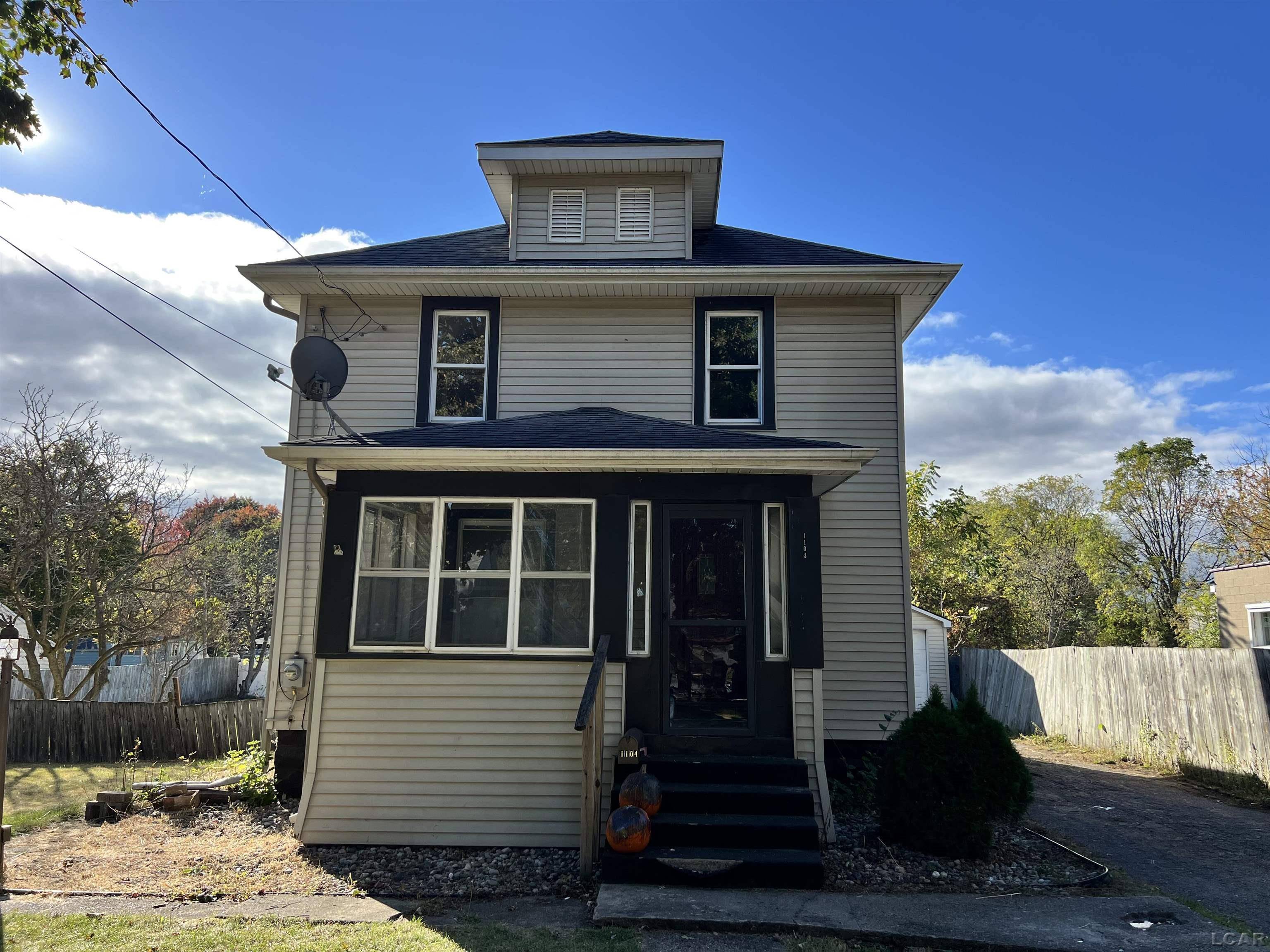 Jackson, MI 49202,1104 N Waterloo ST