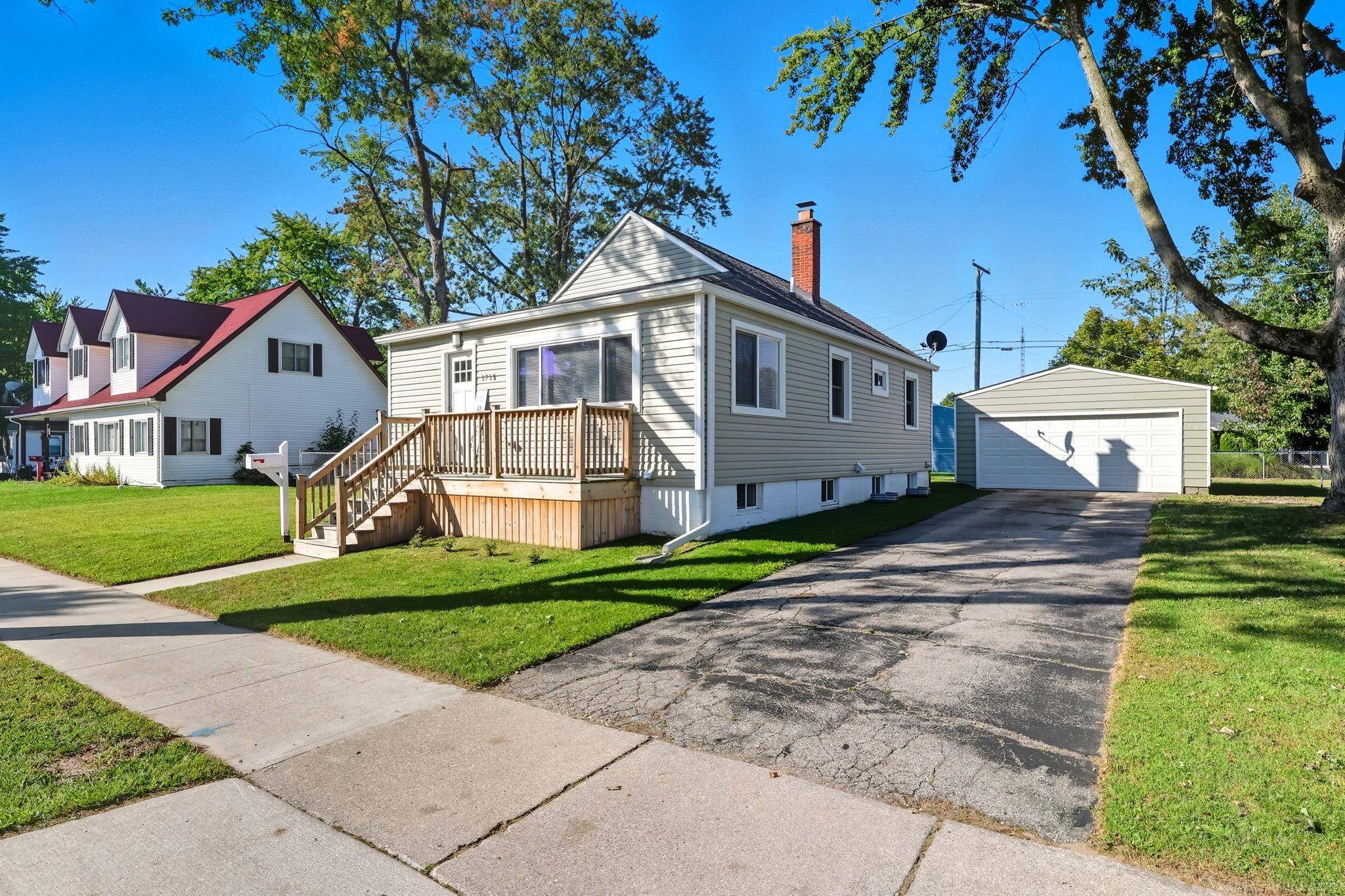 Marysville, MI 48040,1718 New Hampshire AVE