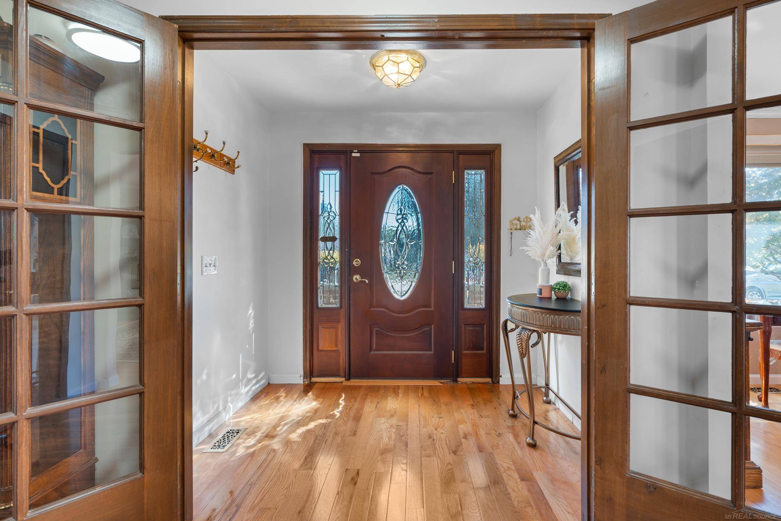 Rochester Hills, MI 48307,2352 Cumberland RD