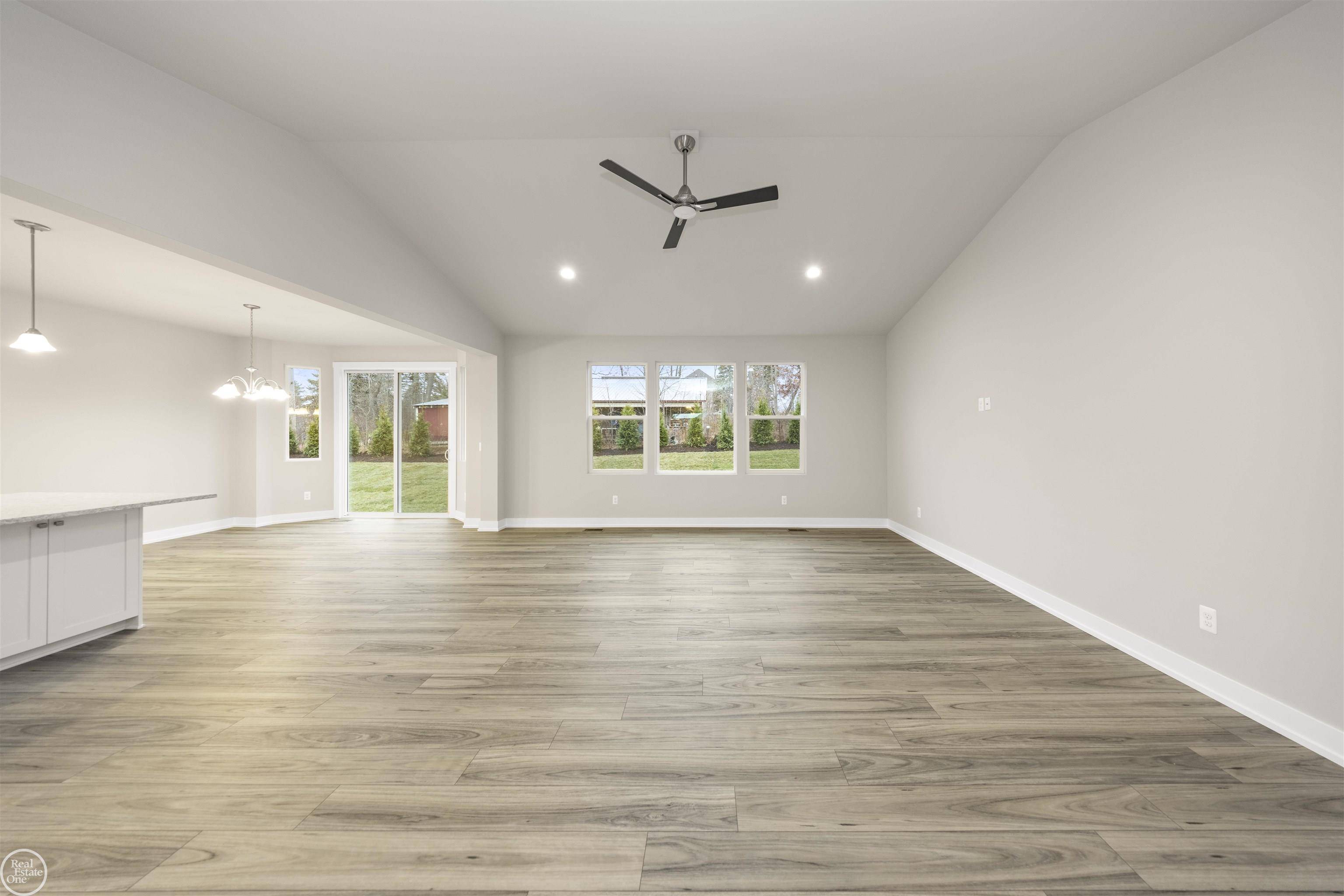 Waterford, MI 48327,1172 Julian CT