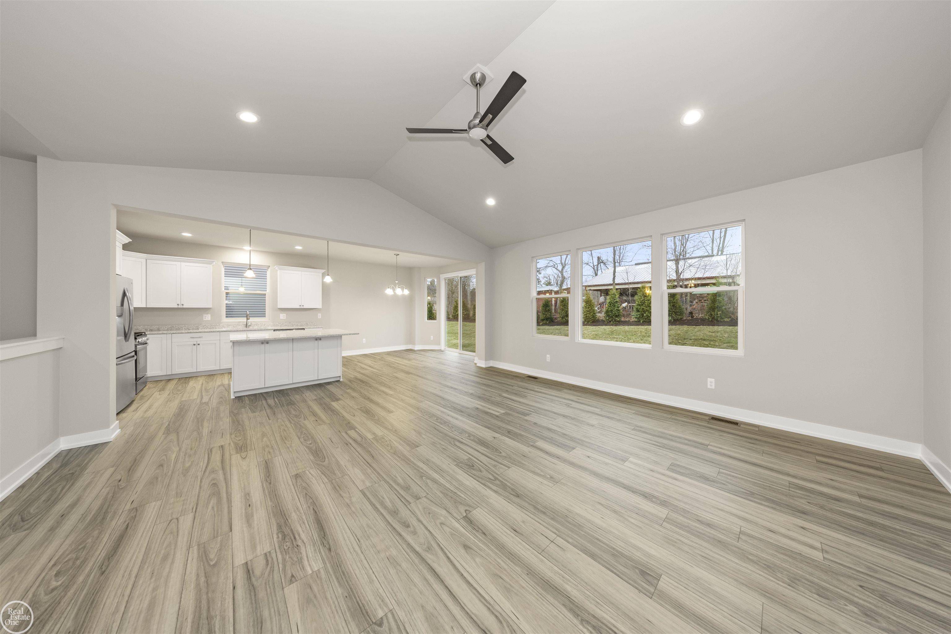 Waterford, MI 48327,1172 Julian CT