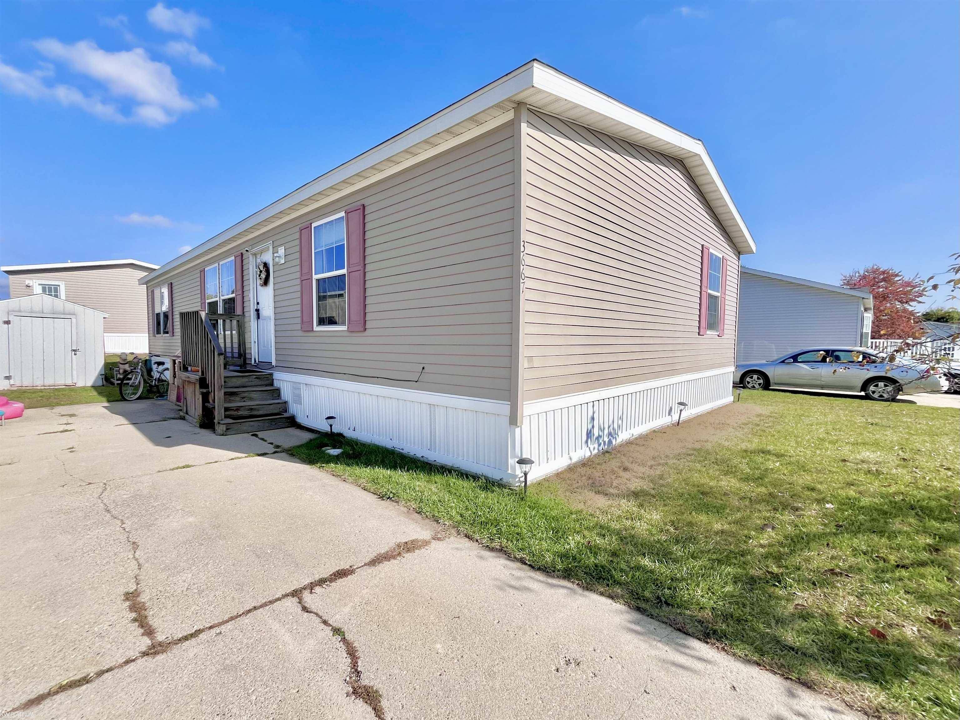 White Lake, MI 48383,3667 Falcons Nest