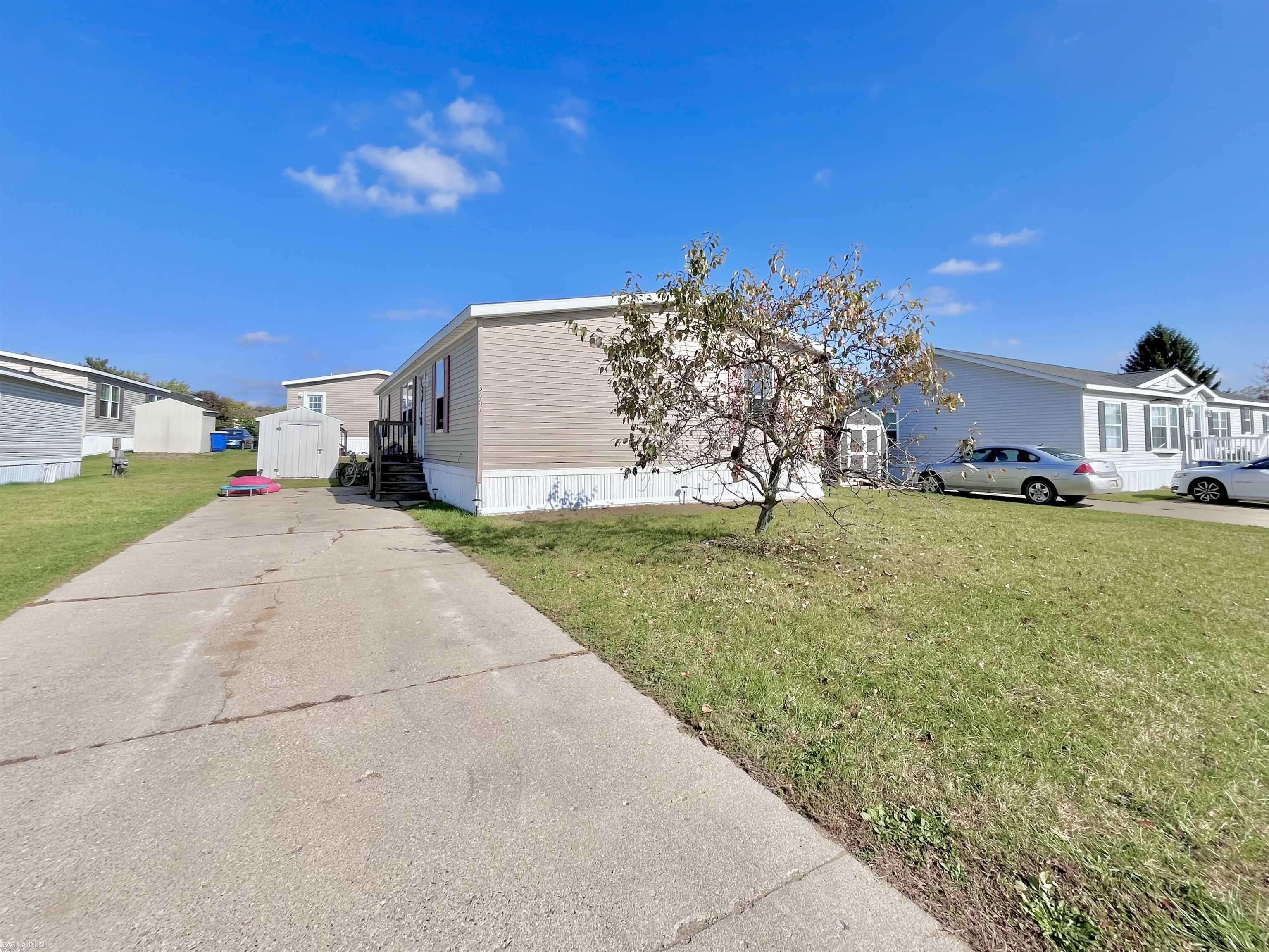 White Lake, MI 48383,3667 Falcons Nest