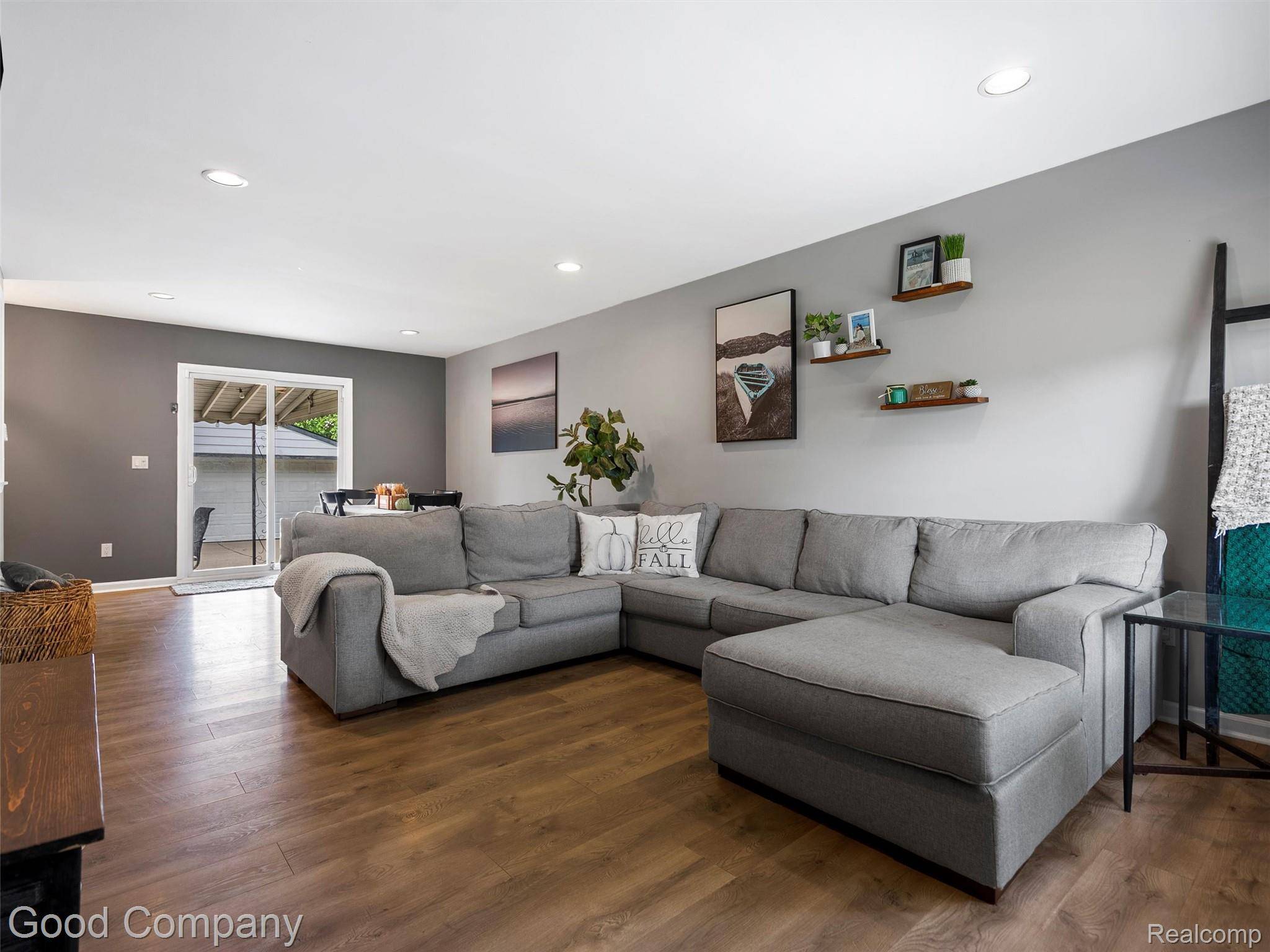 Sterling Heights, MI 48313,14289 Hope DR