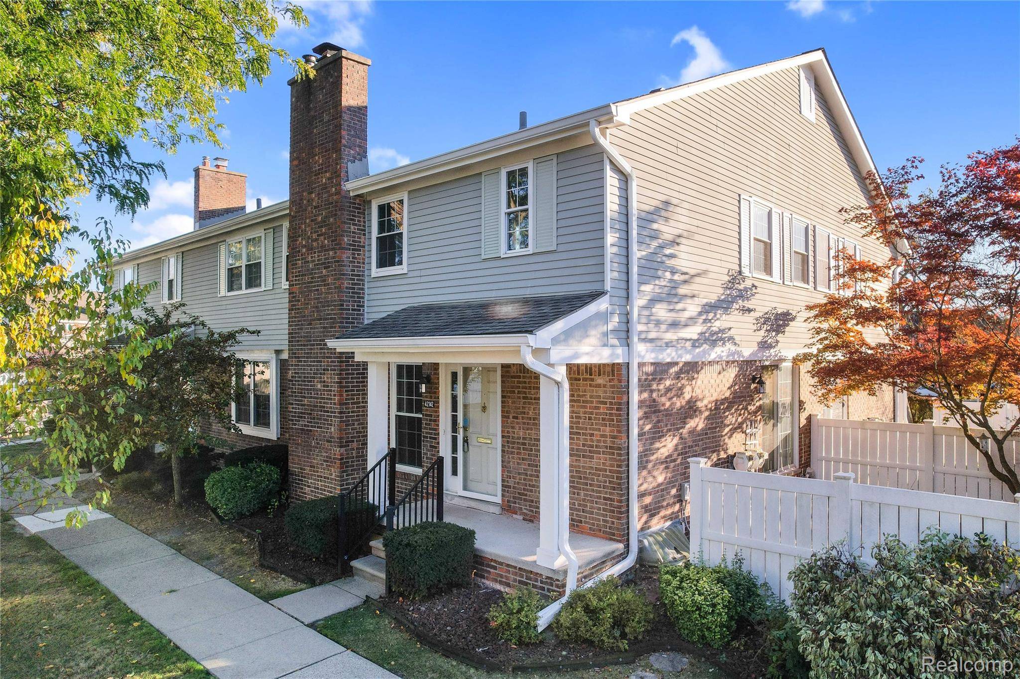 Novi, MI 48167,42142 Gladwin ST