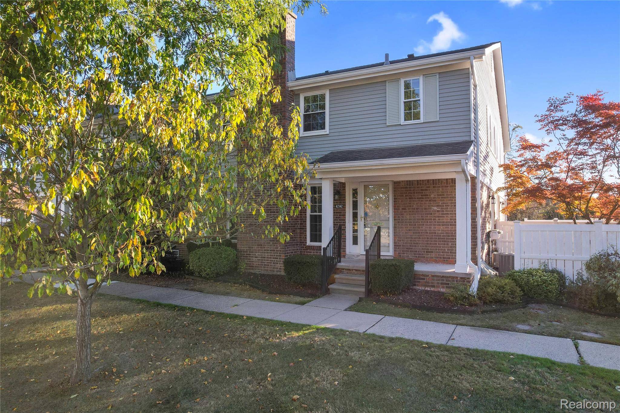 Novi, MI 48167,42142 Gladwin ST