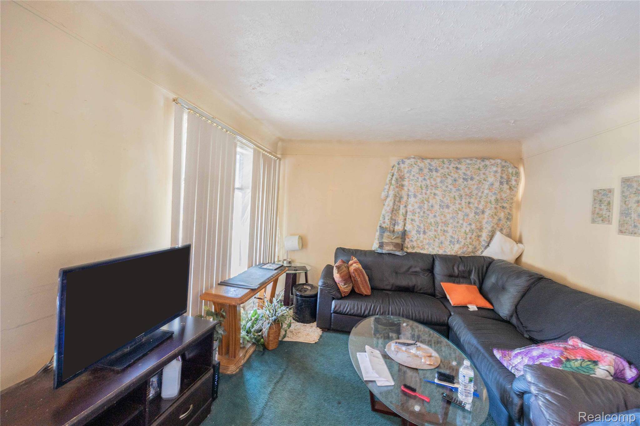 Detroit, MI 48227,9966 Ward ST