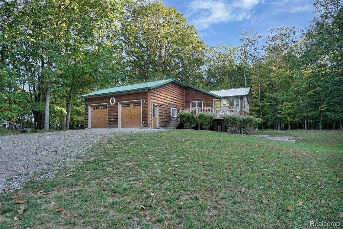 Pigeon, MI 48755,7761 Port Austin RD