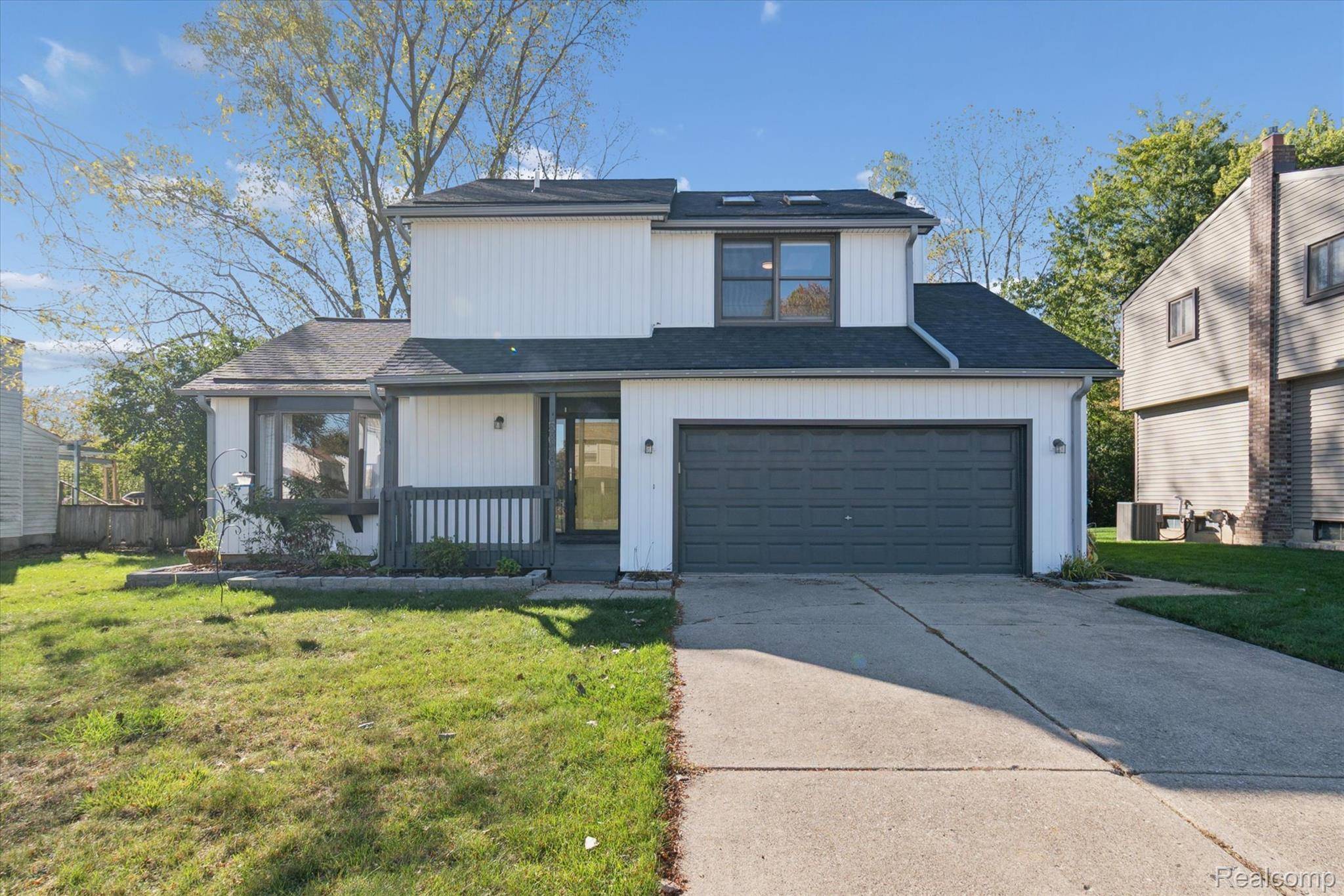 Ypsilanti, MI 48197,5696 Huntington CT