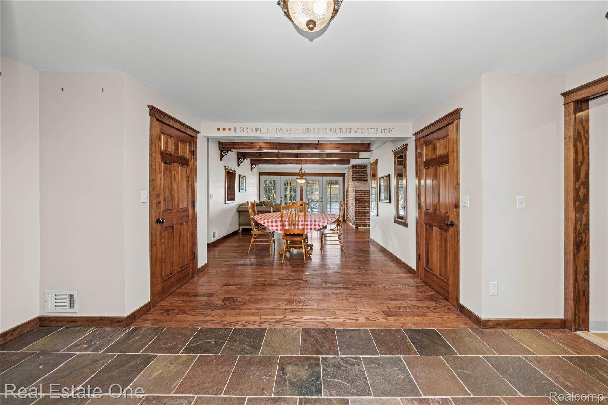 Wixom, MI 48393,2739 Lakeridge