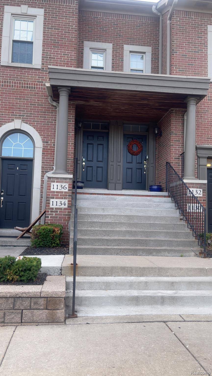 Dearborn, MI 48124,1136 Mason ST