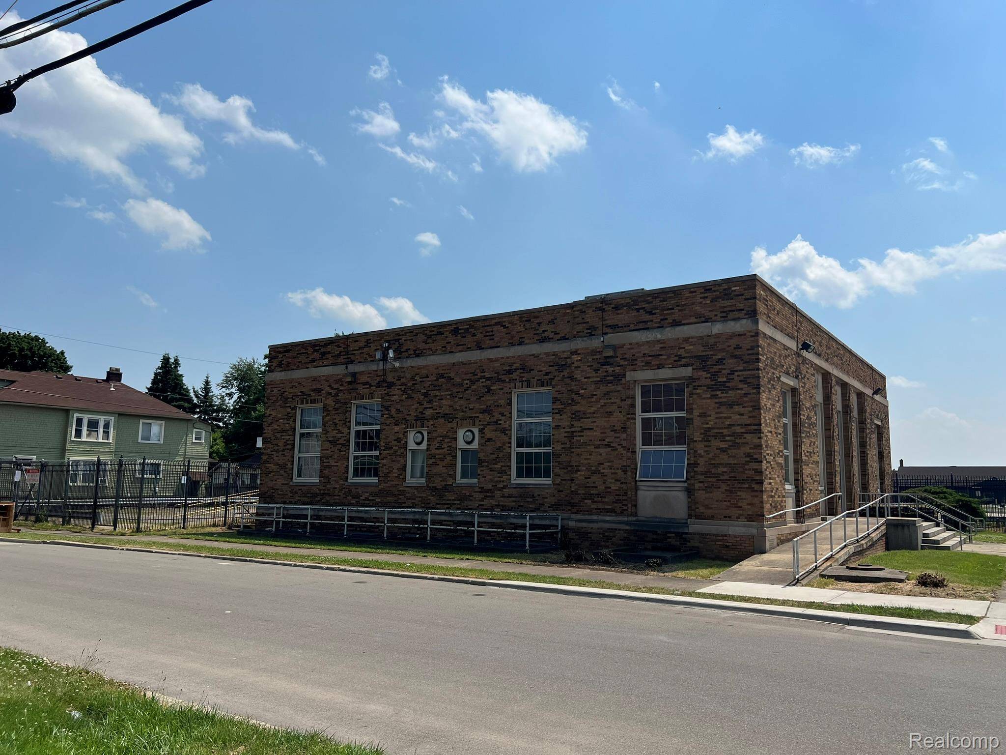 River Rouge, MI 48218,235 Burke ST