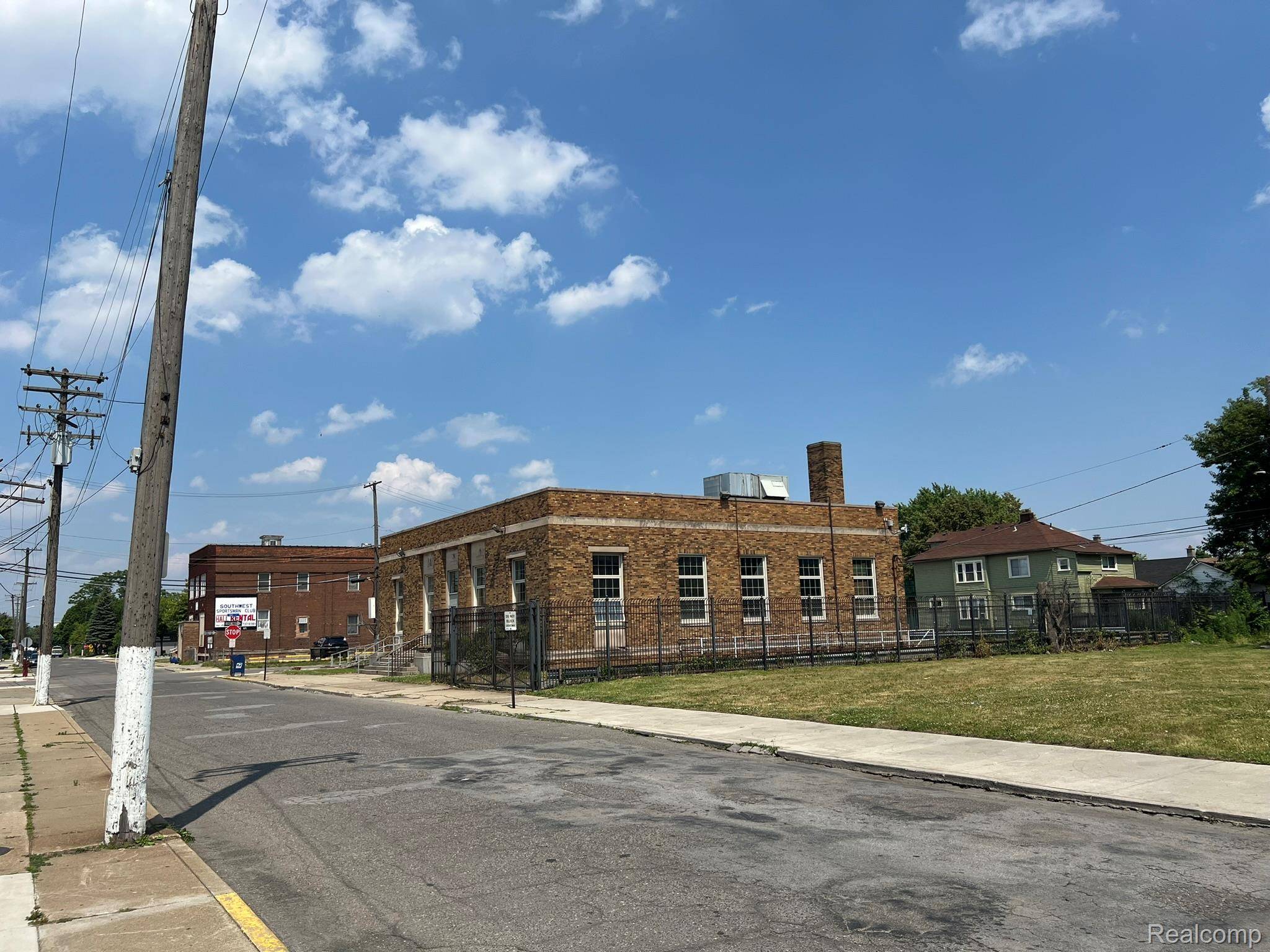 River Rouge, MI 48218,235 Burke ST