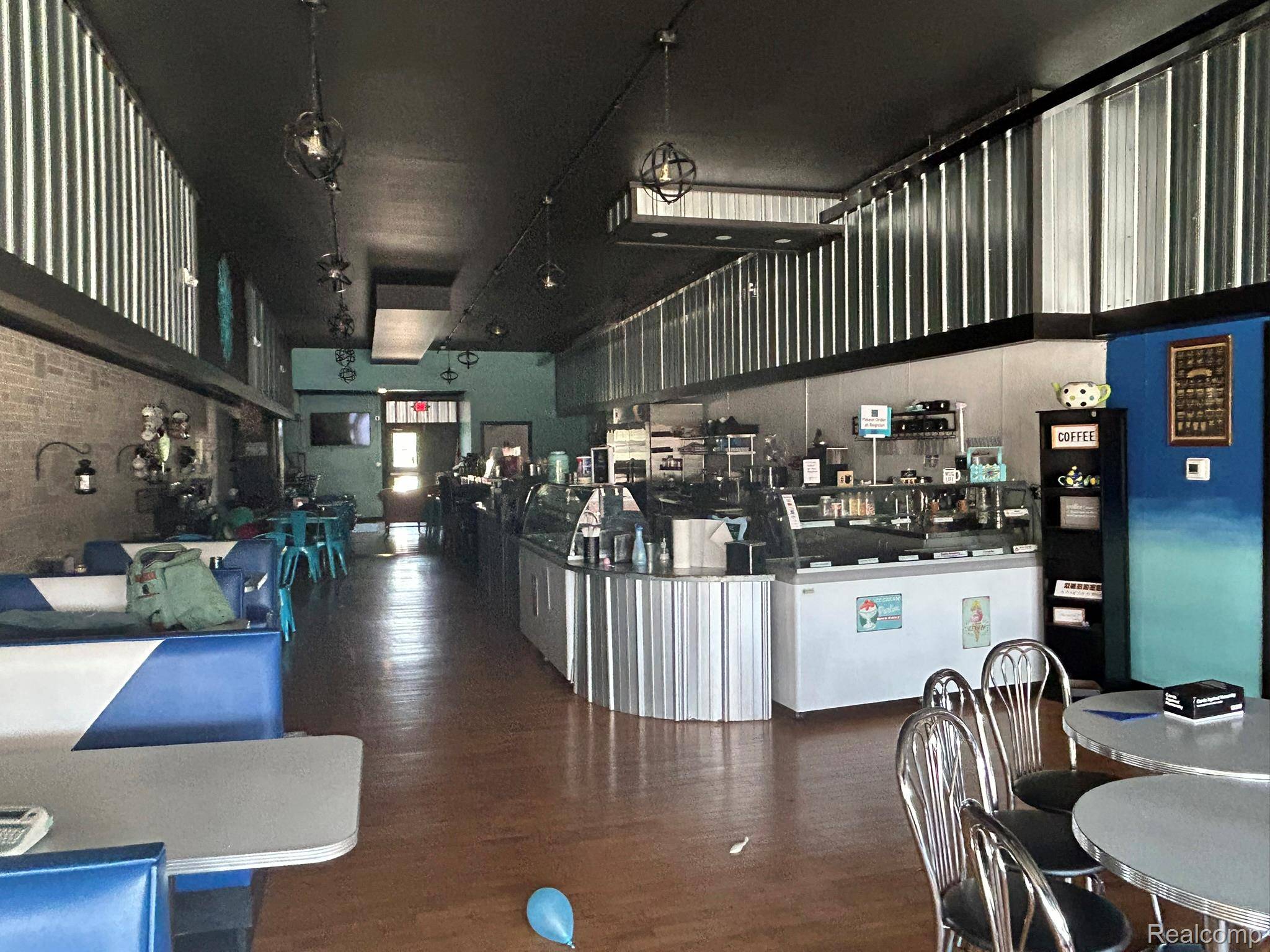 Kent City, MI 49330,7 E Muskegon ST