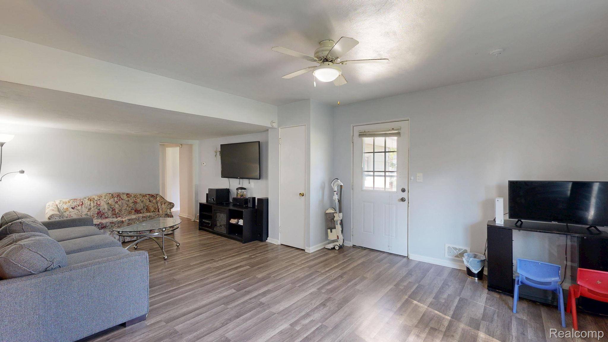 Flint, MI 48506,3299 E Pierson RD