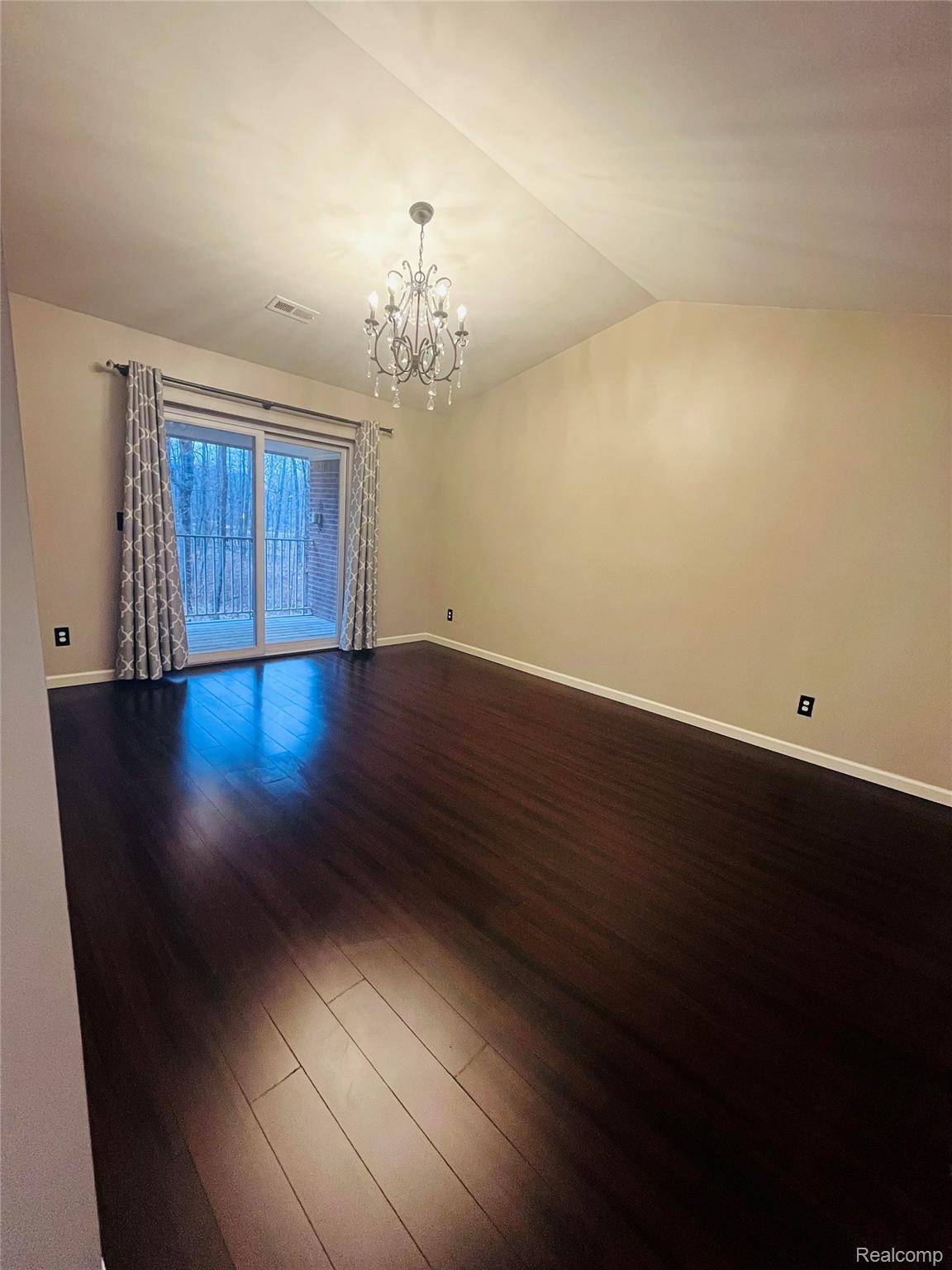 Rochester, MI 48307,1688 Deepwood CIR