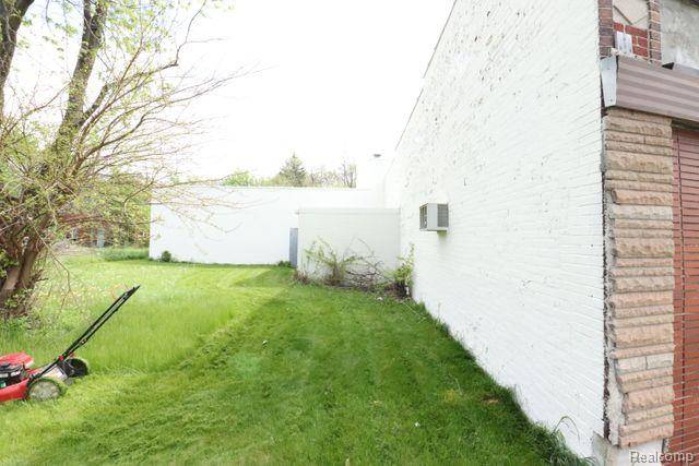 9926 Conner, Detroit, MI 48213