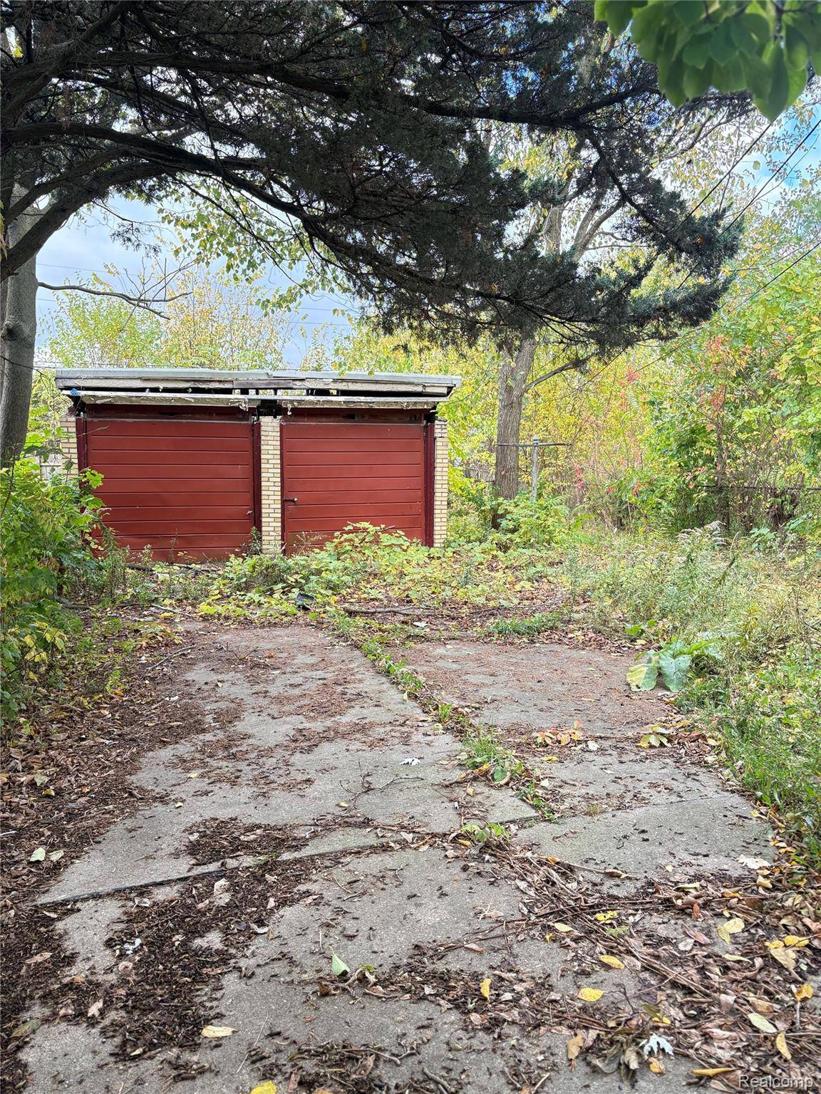 Detroit, MI 48213,5235 Chalmers ST E