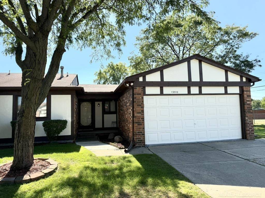 Warren, MI 48088,13510 Angela DR