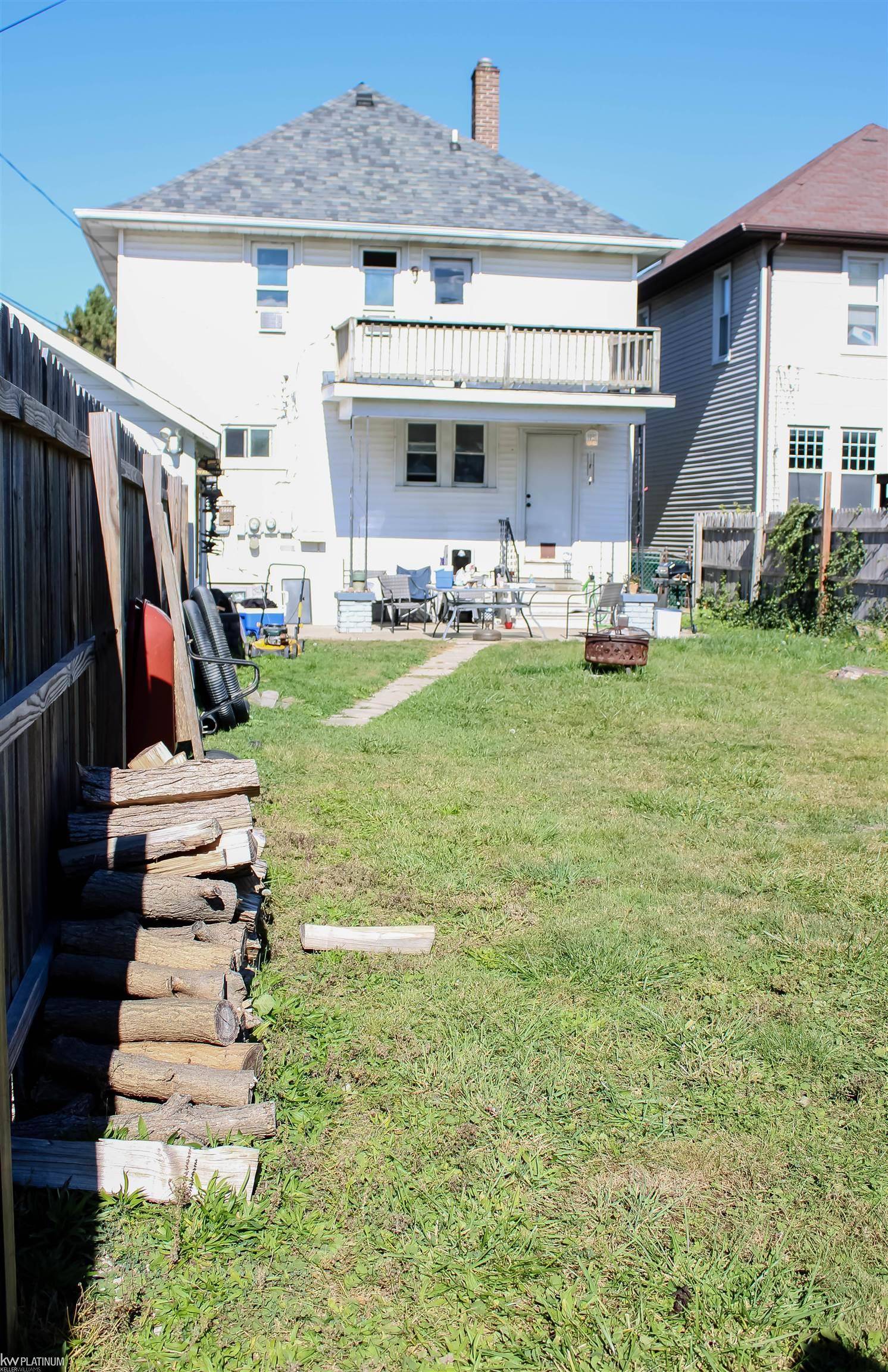 Port Huron, MI 48060,1132 Griswold ST