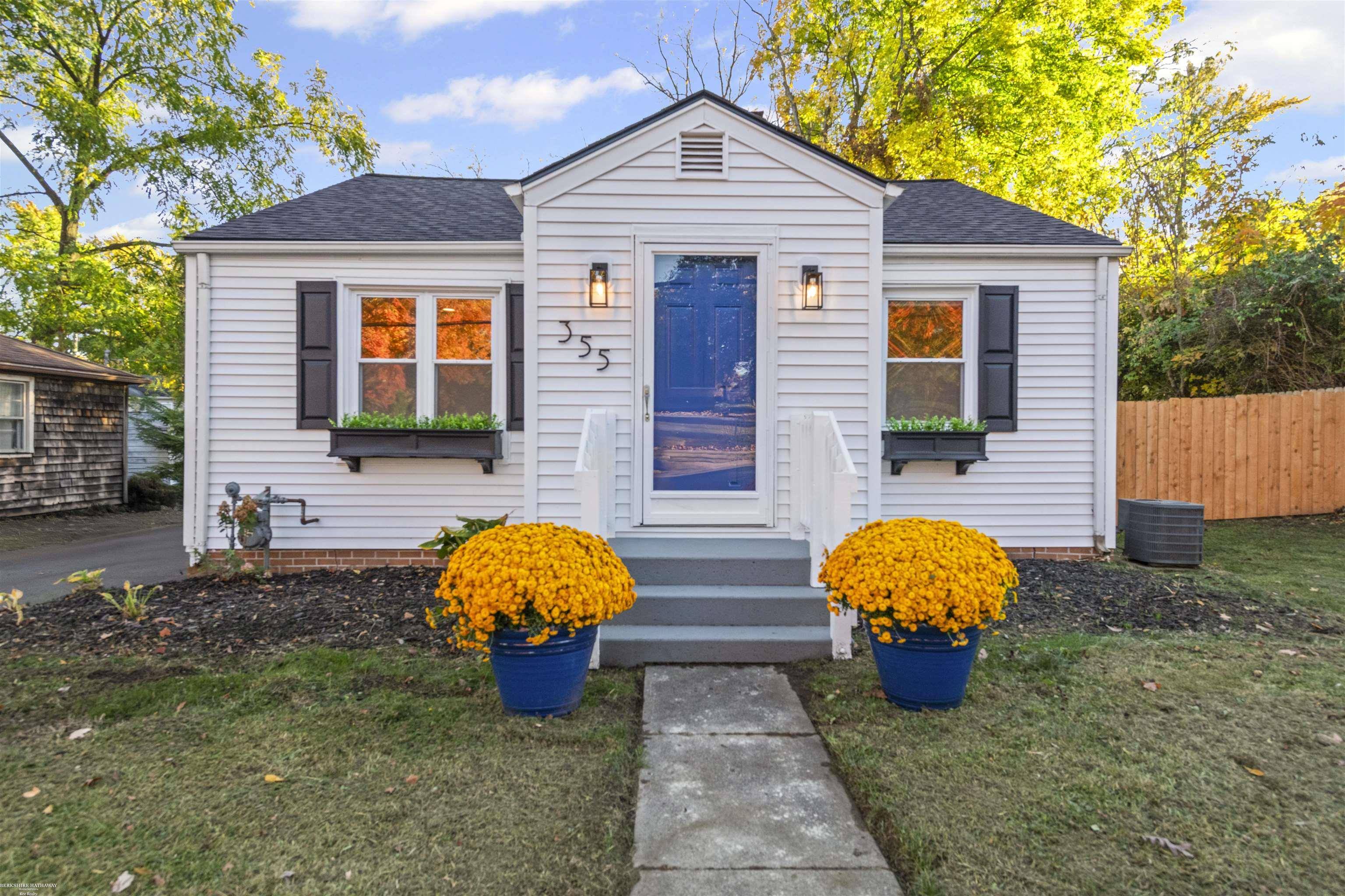 Romeo, MI 48065,355 W Saint Clair ST