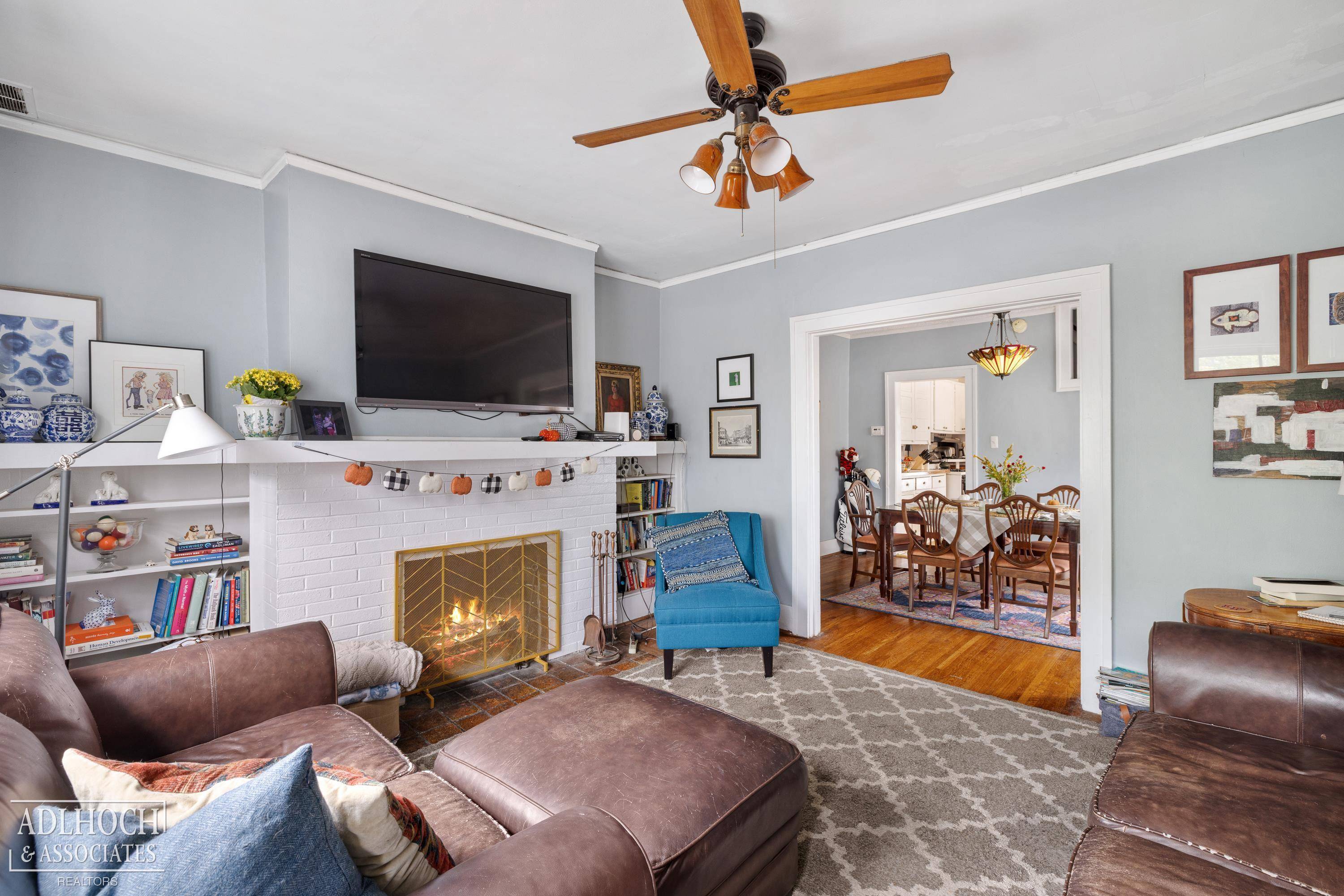 Grosse Pointe, MI 48230,296-298 Rivard BLVD