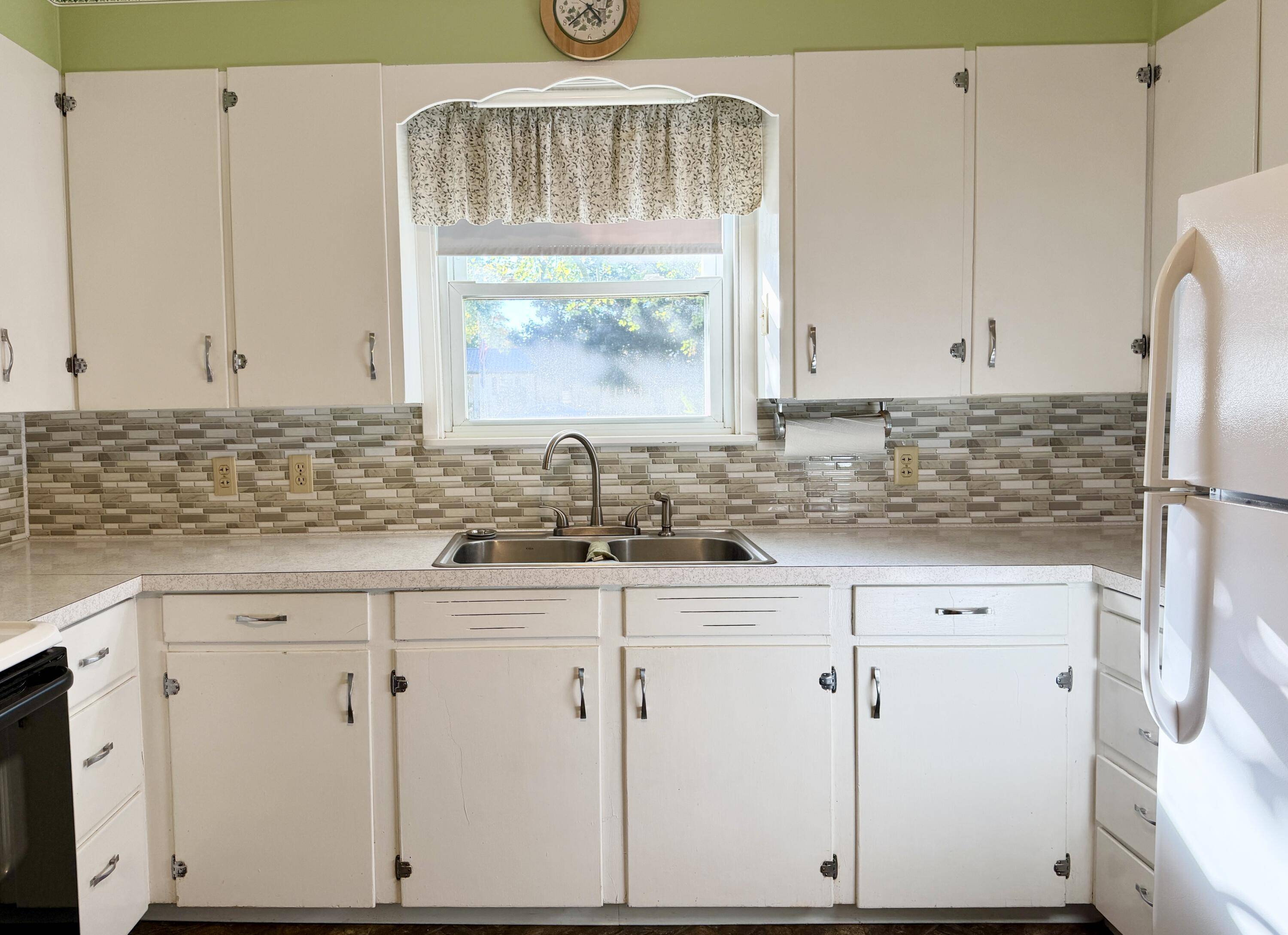 Lake Odessa, MI 48849,1025 Jordan Lake AVE