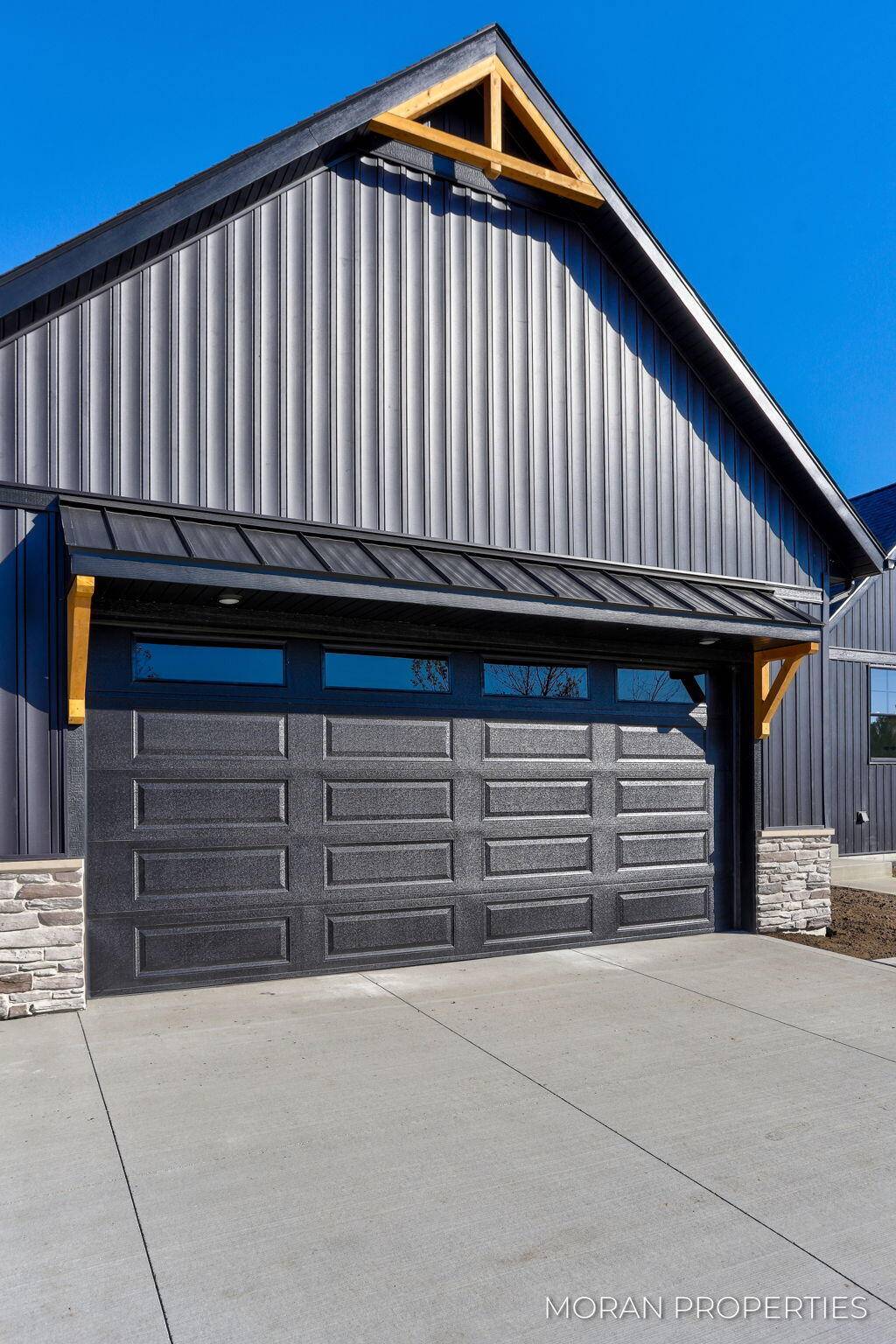 West Olive, MI 49460,9482 Bluebell CT